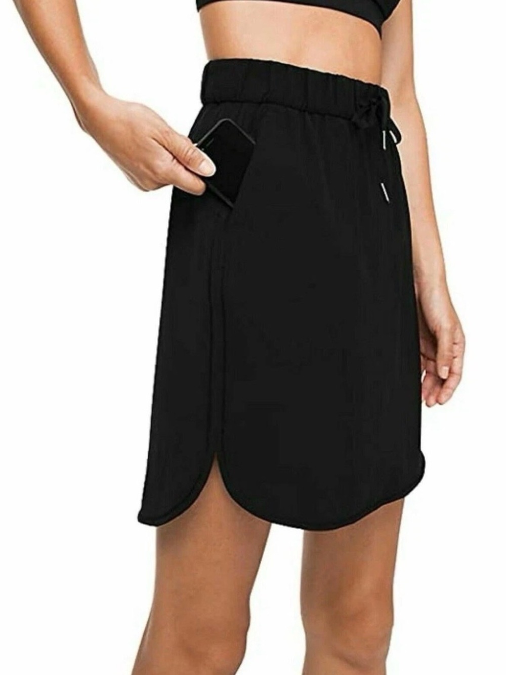Lululemon Skirt | Size 2 | New Without Tags | Excellent Condition